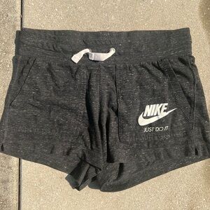 Nike shorts XS